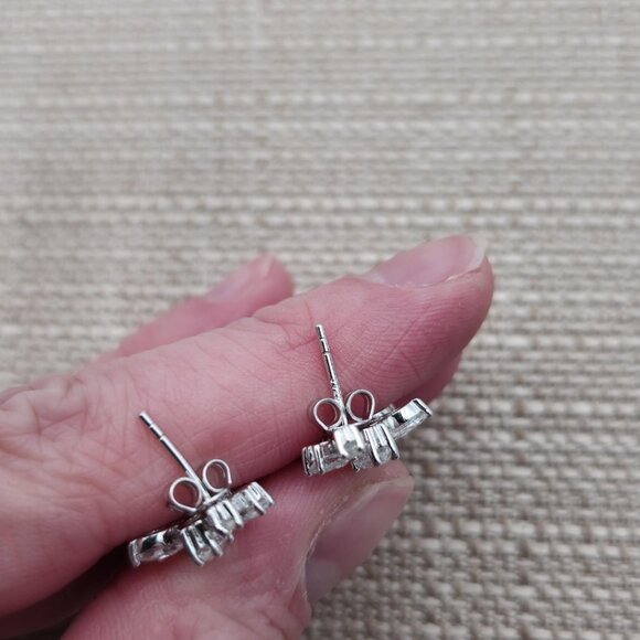 Sterling Silver Moissanite Diamond Bright Cluster Earrings A2029 - Picture 5 of 8